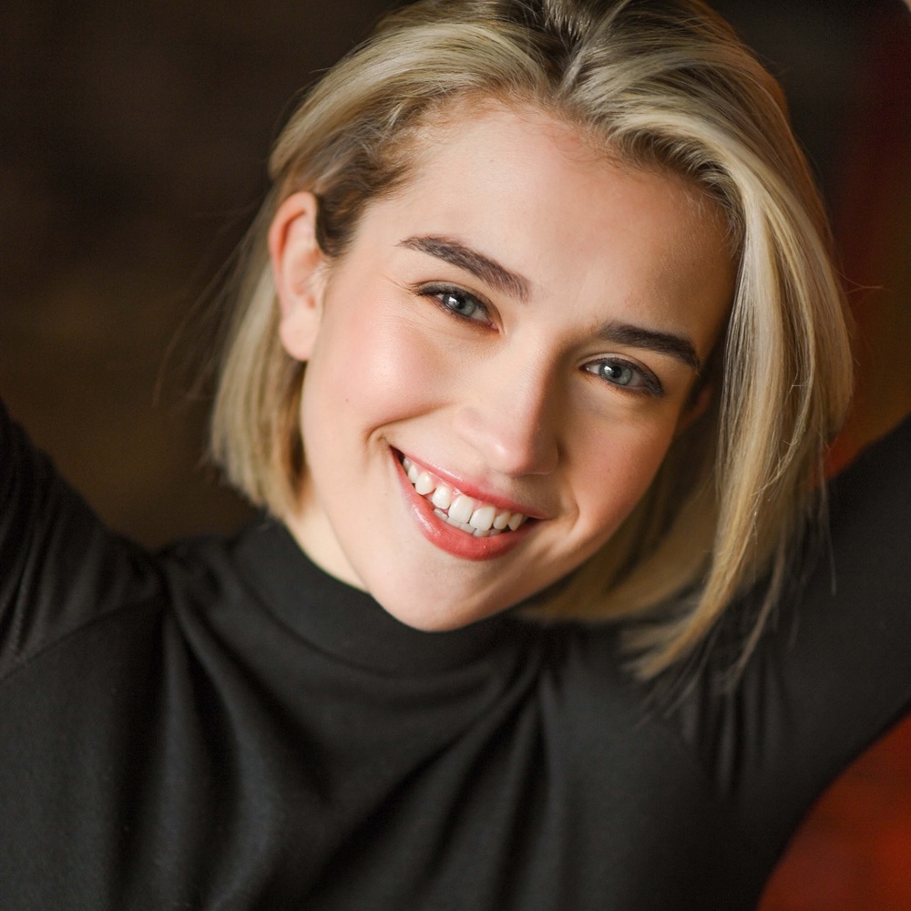 Meet your Posher, Emma